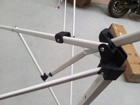 Altana z siatką Vounot 360 x 360 x 360cm tworzywo sztuczne