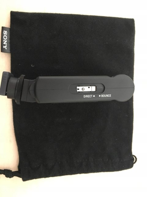 Lampa błyskowa Sony HVL-F20M