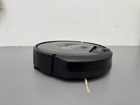 Robot sprzątający iRobot Roomba i8 Combo (i8178) czarny