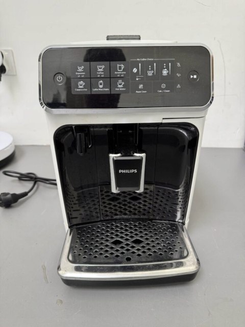 Automatyczny ekspres ciśnieniowy Philips EP3243/50 1500 W biały SERIES 3200