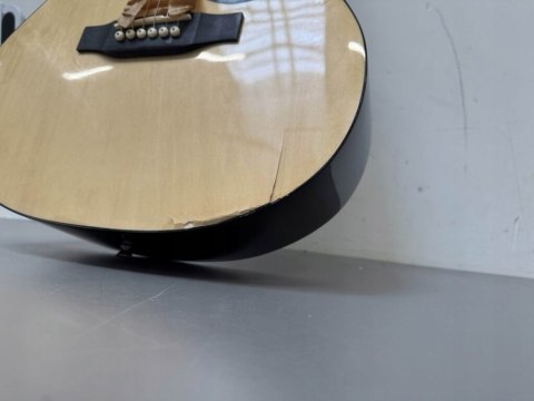 Gitara akustyczna Martin Praworęczna Dreadnought, Western