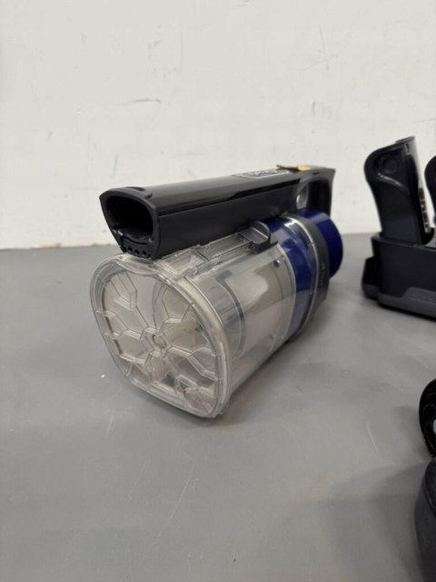 Odkurzacz pionowy Shark IZ251EU fioletowy