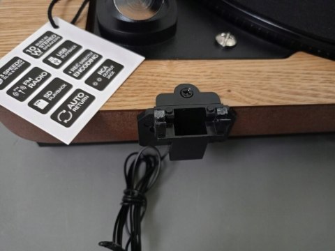 Gramofon Aiwa GBTUR-120WDMKII brązowy