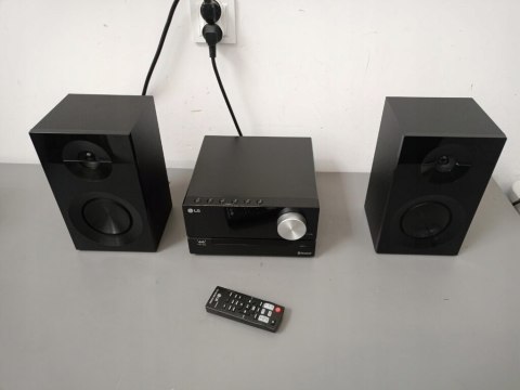 Miniwieża Hi-fi LG CM2460 100W USB/Bluetooth