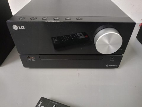 Miniwieża Hi-fi LG CM2460 100W USB/Bluetooth
