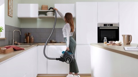 Odkurzacz bezworkowy Bosch BGS05X240