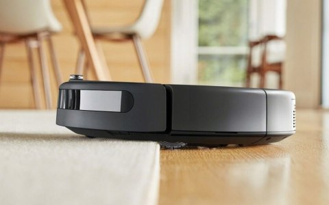 Robot sprzątający iRobot Roomba 698 czarny