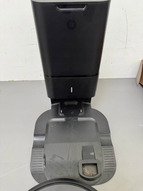 Robot sprzątający iRobot Roomba i8+ Combo (i8578) czarny