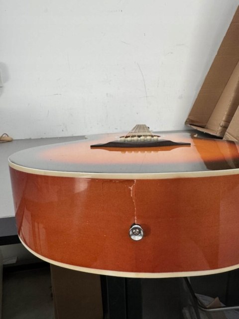 Tiger Cutaway zestaw do gitary akustycznej - Sunburst