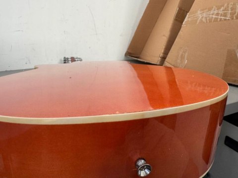 Tiger Cutaway zestaw do gitary akustycznej - Sunburst