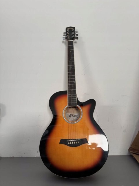 Tiger Cutaway zestaw do gitary akustycznej - Sunburst