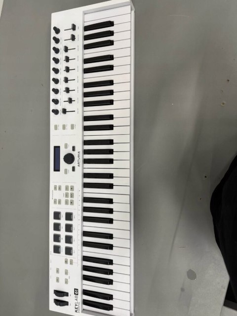 Klawiatura sterująca Arturia KeyLab Essential 61 biała