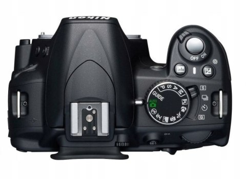 Lustrzanka Nikon D3100 korpus