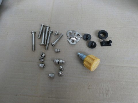 Rower treningowy magnetyczny pionowy SportPlus SP-HT-1004-iE