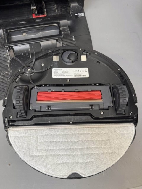 Robot sprzątający Roborock S7 MaxV Ultra czarny