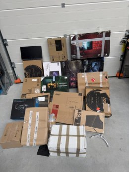 PAKIET USZKODZONYCH MONITORÓW ZE ZWROTÓW KONSUM. AOC, BENEQ I INNE