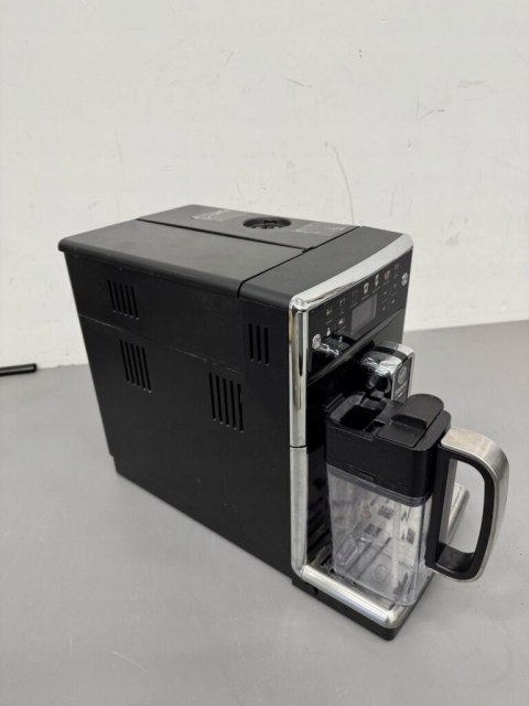 Automatyczny ekspres ciśnieniowy Saeco SM5570/10 1850 W czarny