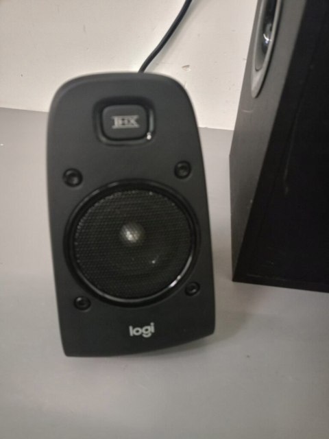 Zestaw głośników 2.1 Logitech Z623 200 W czarny