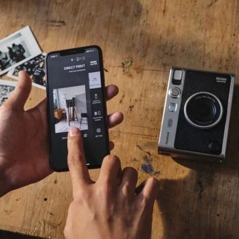 Aparat natychmiastowy Fujifilm Instax Mini Evo czarny