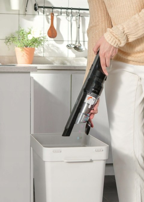 BLACK&DECKER ODKURZACZ RĘCZNY PHANTON DVC320B21