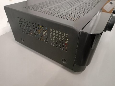 Amplituner Yamaha RX-V6A 7.2 czarny