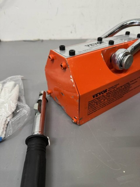 Podnośnik magnetyczny Vevor 600kg