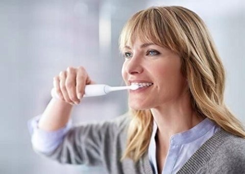 Szczoteczka elektryczna Philips Sonicare ProtectiveClean 4300 biała