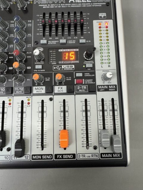 Mikser Behringer X1222USB 16 - kanałowy