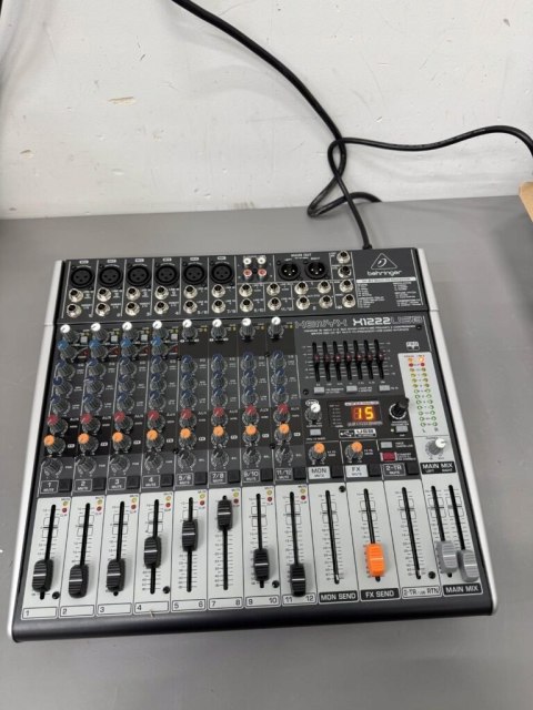 Mikser Behringer X1222USB 16 - kanałowy
