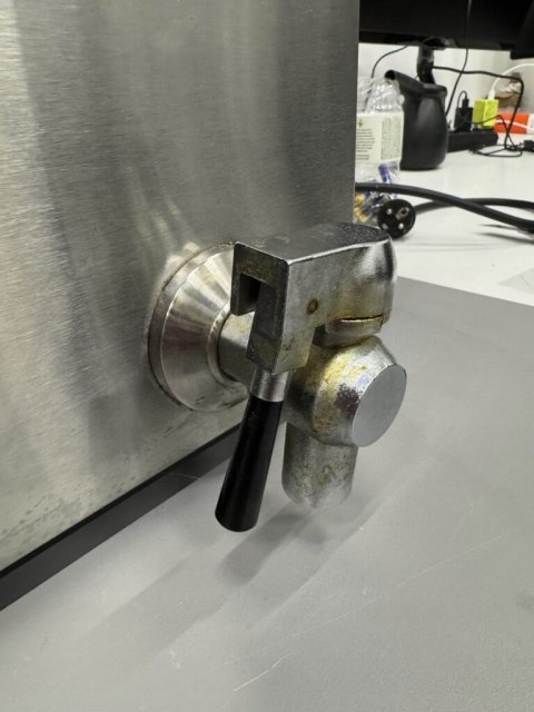 Urządzenie do smażenia pączków Hendi 205914 3500 W