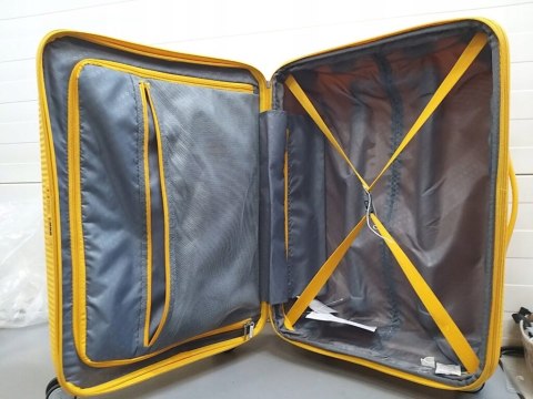 Walizka twarda średnia polipropylen American Tourister Soundbox 71 l