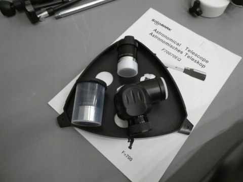 Teleskop F70070EQ 700 mm