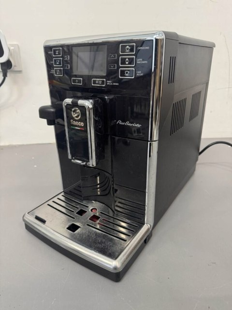 Automatyczny ekspres ciśnieniowy Saeco SM5460/10 1850 W czarny