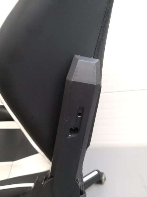 Dxracer Gladiator G001 Krzesło Dla Graczy, Sztuczna Skóra, Do 200 cm