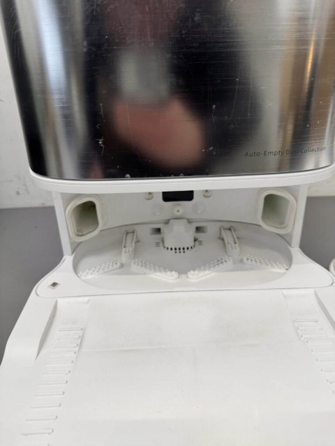 ROBOT SPRZĄTAJĄCY MOPUJĄCY + STACJA AUTOCZYSZCZĄCA DREAME L10S ULTRA