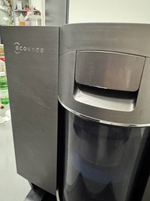 Robot sprzątający Ecovacs DEEBOT X11 OmniCyclone black czarny