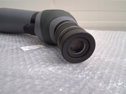 Gosky ED Luneta punktowa z podwójną ostrością z 20-60 x 80 mm z adapterem