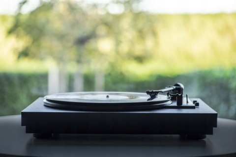 Gramofon Pro-Ject A1 czarny