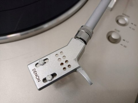 Gramofon Denon DP-300F srebrny
