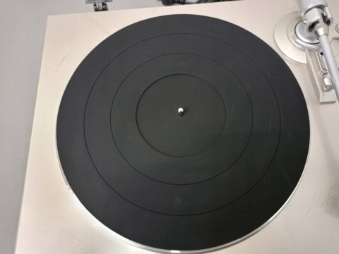 Gramofon Denon DP-300F srebrny