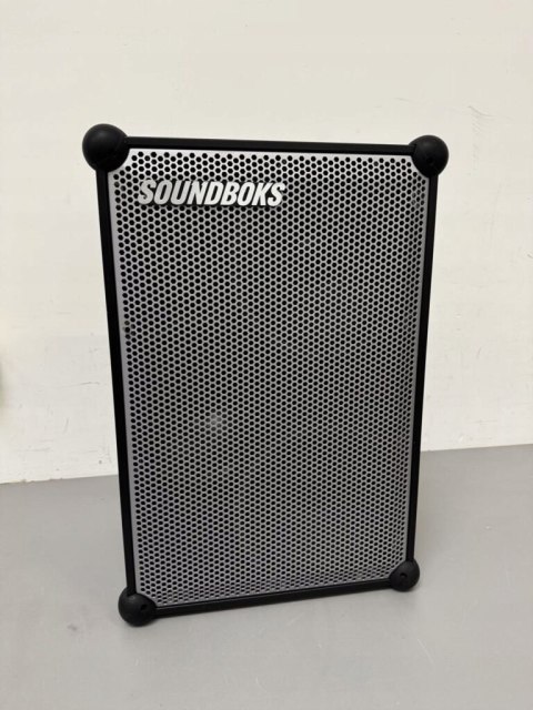 Głośnik przenośny Soundboks 4 srebrny 72 W