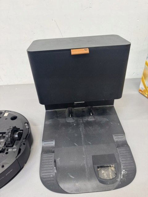 Robot sprzątający iRobot Roomba Combo J5+ czarny