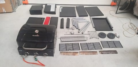 Hybrydowy gril gazowy i węglowy Char-Broil Gas2Coal 3 palniki BBQ