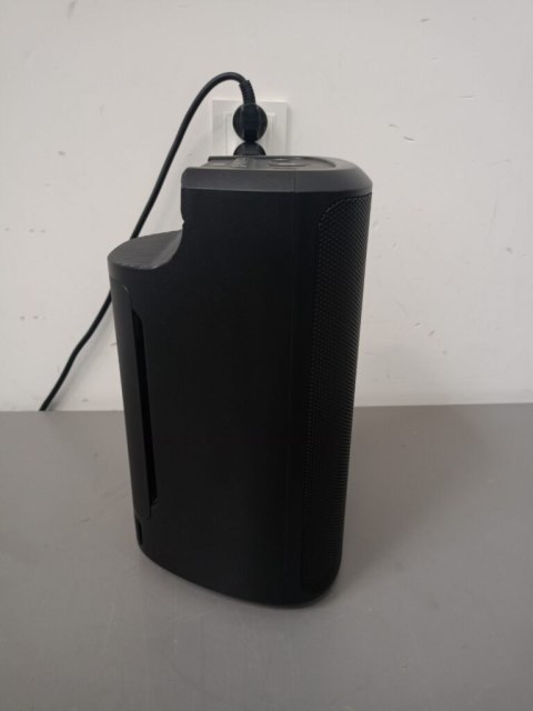 Majestic FLAME 22 PRO - Głośnik bluetooth 5.3, światła LED, 300W czarny