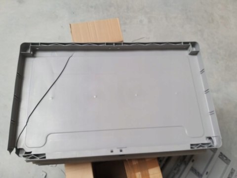 Szafa Terry 180 x 89,7 x 53,7 cm - tworzywo sztuczne