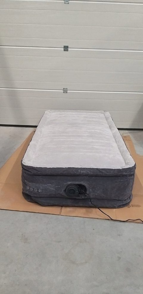 Materac dmuchany jednoosobowy łóżko do spania z pompką 230V Intex 64412ND