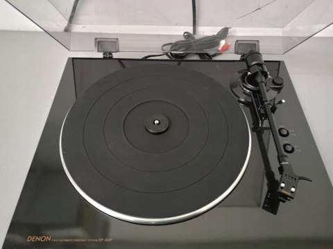 Denon DP-300F gramofon automatyczny analogowy 33 1/3 RPM 45 RPM czarny