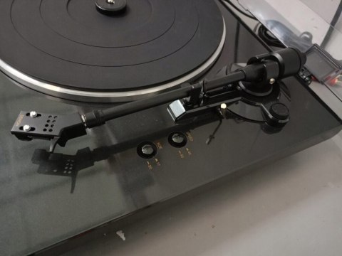 Denon DP-300F gramofon automatyczny analogowy 33 1/3 RPM 45 RPM czarny