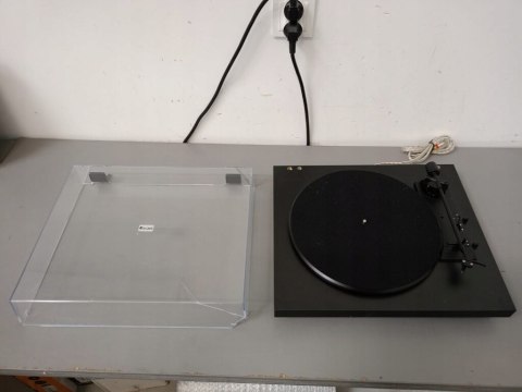 Gramofon Pro-Ject A1 czarny