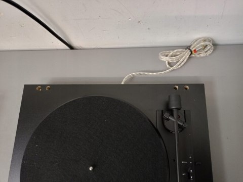 Gramofon Pro-Ject A1 czarny